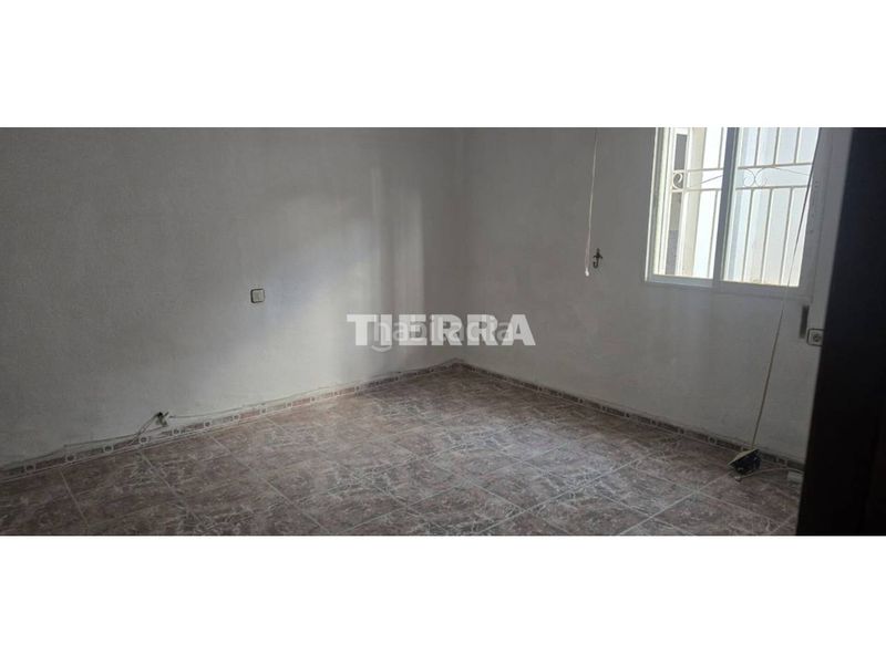 Foto 80d5c6a9-8af1-4042-a75e-be1d27f2b0ca. Casa a Abanilla