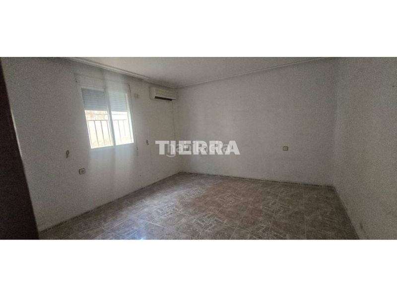 Foto df382047-a2b6-4073-9ab3-064a0f6b39af. Casa a Abanilla