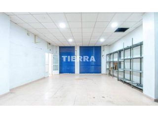 Local Comercial en Calle senda de  enmedio