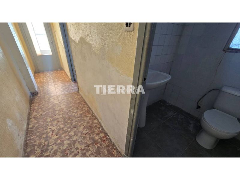 Foto 8fc329ef-614e-4fd7-b262-85b4ac91dd90. Pis a Alcantarilla