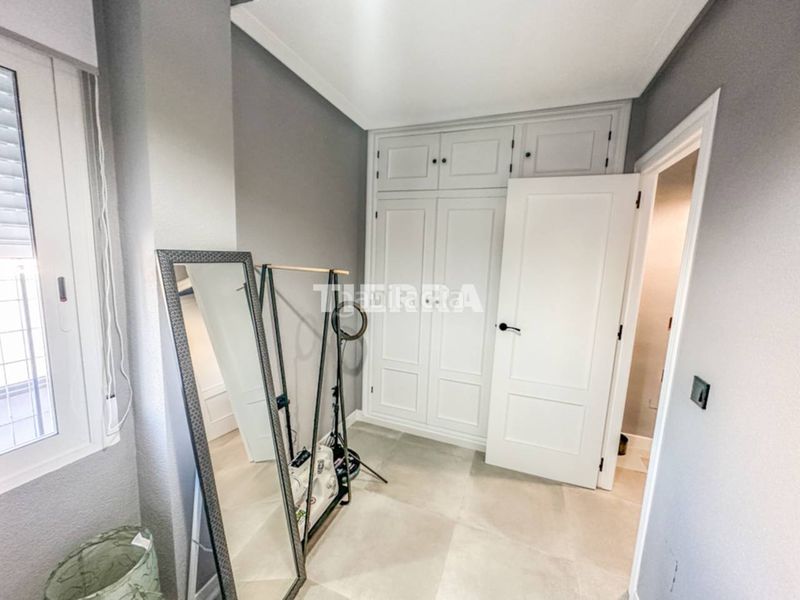 Foto 0f8ddcc7-cd41-4137-8564-3067f96ba908. Casa adossada a Beniel