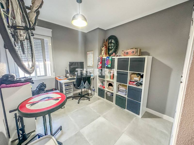 Foto 8f38c61d-d5a5-40d0-a60e-35dffc582edc. Casa adossada a Beniel