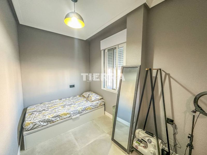 Foto f17fb004-4e25-4618-ae14-fb3080c4908b. Casa adossada a Beniel