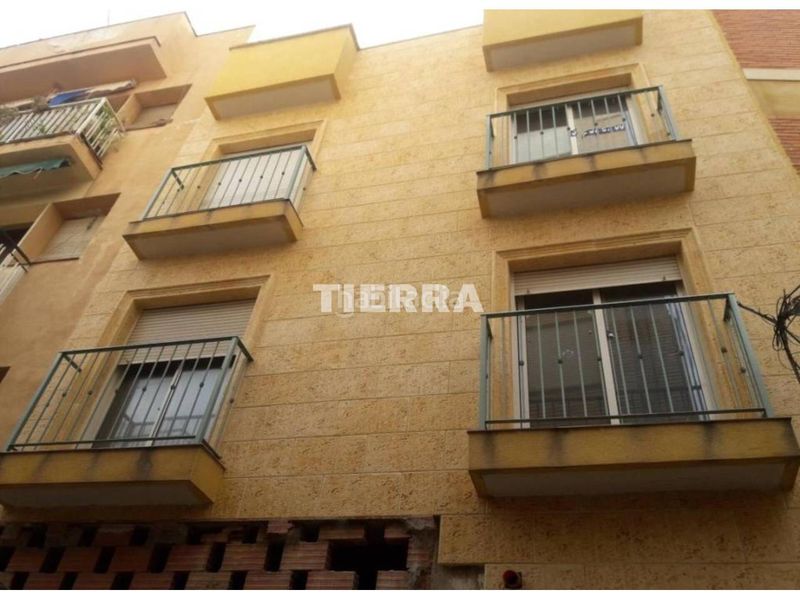 Foto 34b4d6aa-dfaf-4d54-abba-a945b956f57a. Edifici a Alcantarilla