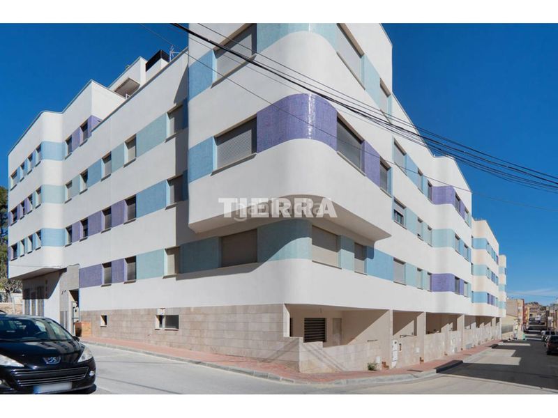 Foto 795a1d03-8c8e-4ef6-9423-1f9004229a70. Àtic amb aparcament piscina a Calasparra