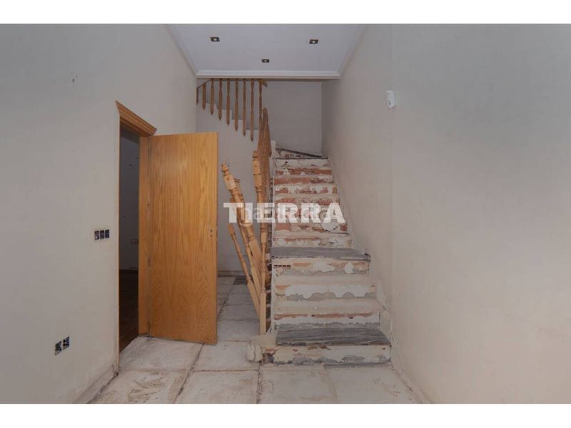 Foto 130bb227-60eb-4b5d-baee-59a123d09cbb. Casa aparellada a Archena