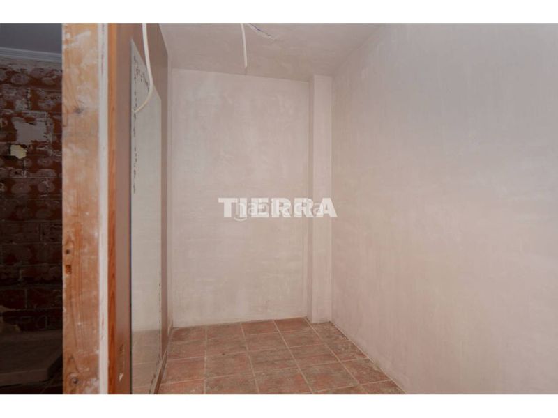 Foto 4dbdcbae-25ef-4b4d-a2ad-038ff76a0209. Casa aparellada a Archena