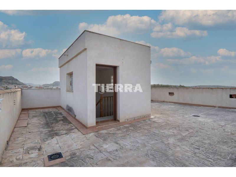 Foto 53d824c4-663d-4947-91cf-eeab941ea9f3. Casa aparellada a Archena
