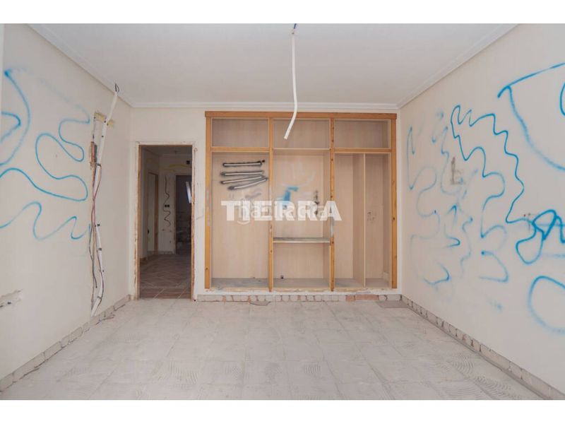 Foto b88371ac-d20b-4ad6-9b90-60cf068cf60e. Casa aparellada a Archena