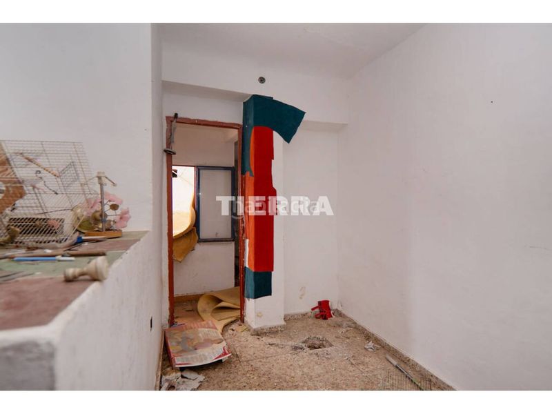 Foto eaaf5911-6d4a-4cd2-bd17-a2313b45067b. Casa aparellada a Yecla