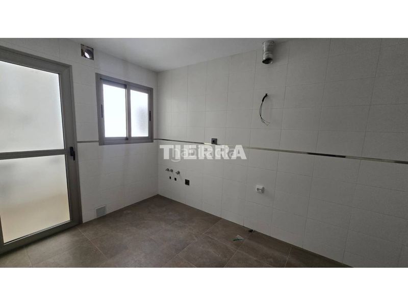 Foto d0ab427e-51ba-4de8-94cd-f7fe3668c892. Pis amb aparcament a Alcantarilla