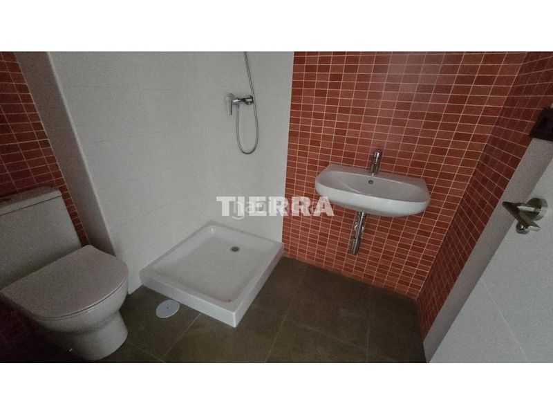 Foto 001f85c5-3200-48b0-a185-b7e96a98109a. Pis amb aparcament a Alcantarilla