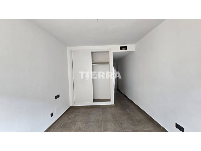 Foto 238a8c1b-ae4c-457d-97de-b789427c0b19. Pis amb aparcament a Alcantarilla