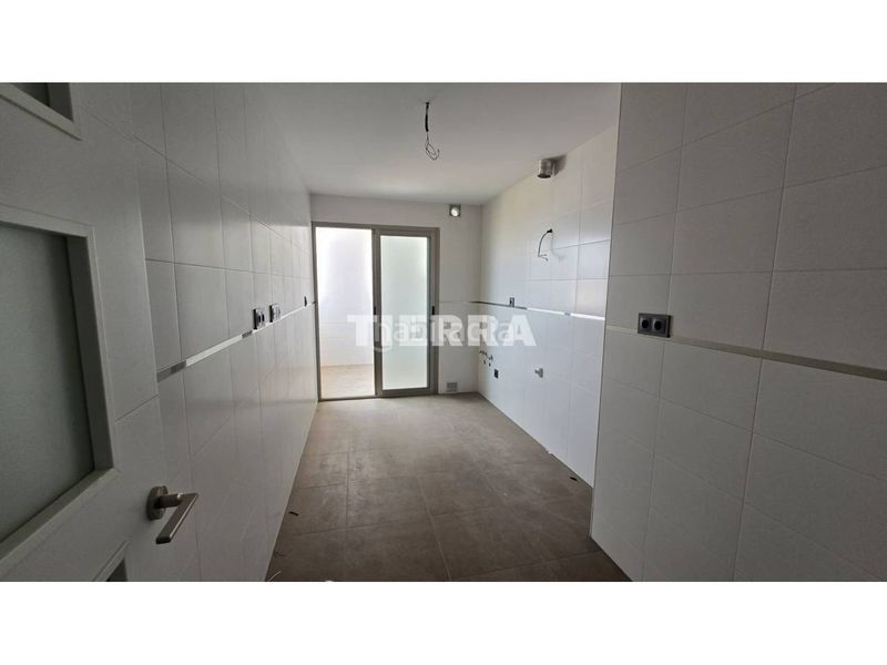 Foto 7833b553-9ce3-4119-8292-7fe4dd4d81a0. Pis amb aparcament a Alcantarilla