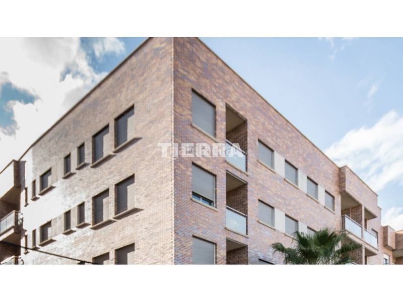 Foto e035aa1b-9725-4573-a148-91b084ca5ebc. Pis amb aparcament a Alcantarilla