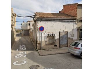 Casa  Calle de la cruz. Oportunidad para promotores e inversores
