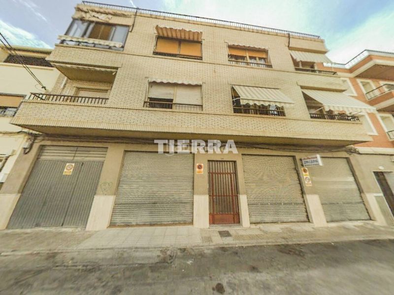 Foto 5bc4e124-ee1b-4809-afed-deaf60aecce9. Pis a Calasparra