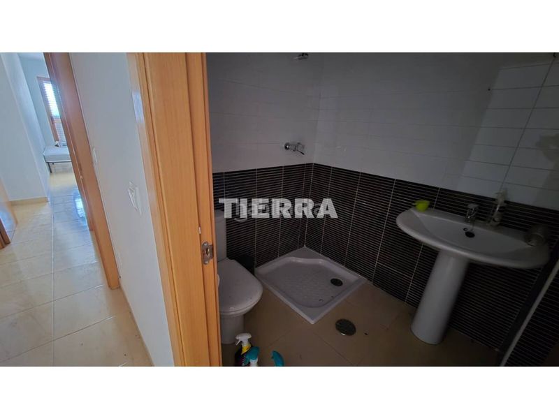 Foto c04e0392-a074-4910-8865-290b06f02b96. Pis amb aparcament a Juan Carlos I Murcia