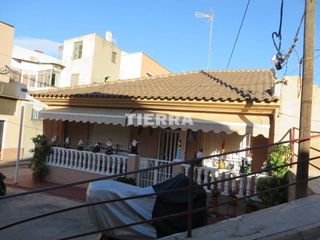Towny house  Calle cristo. Cesión de remate especial para inversores  sin financiación