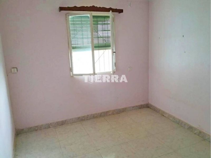 Foto 22fe1920-2a7e-465e-80a9-22908e0e5af6. Casa adossada a Ulea