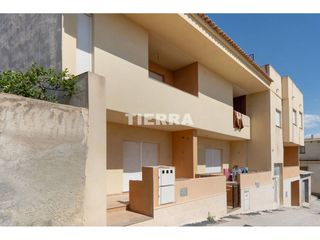 Casa a schiera  Calle atalayas. Dúplex en abanilla