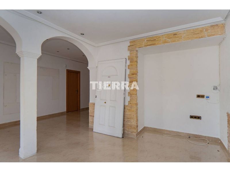 Foto 4ba5b24c-4503-4ce5-b7d6-27b79840cc9a. Pis a Alcantarilla