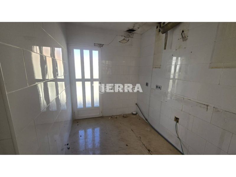 Foto 87f077e0-6924-483a-8295-2556315d7966. Piso  en venta en Alcantarilla