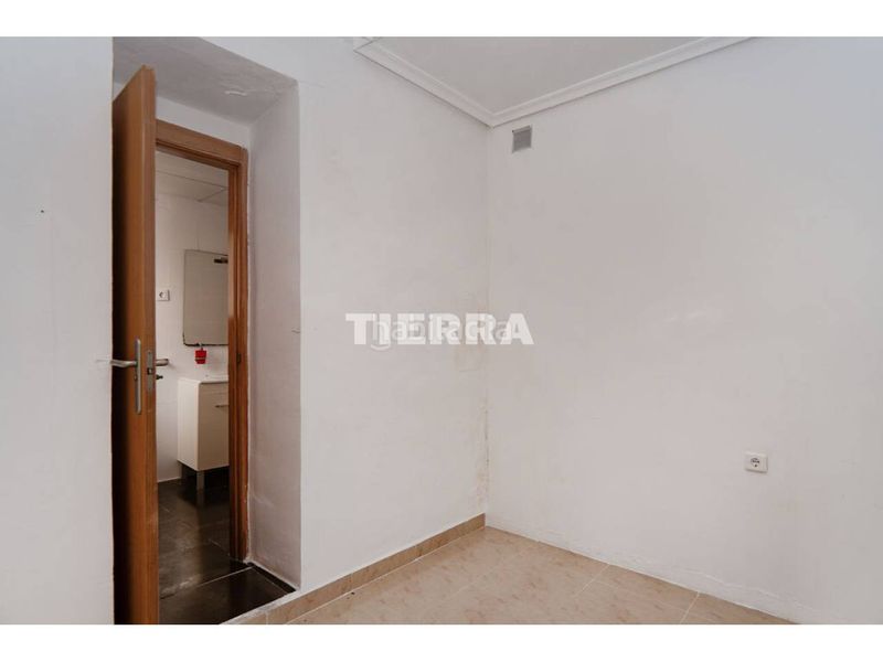 Foto a28eb474-3aab-431b-b79a-1b45cf9f4cd9. Pis a Alcantarilla