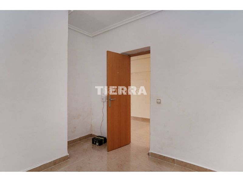 Foto c1f56391-1125-474a-b25e-e9f0df039c8f. Pis a Alcantarilla