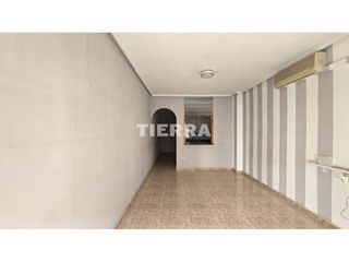 Piso  Calle almudena. Piso en venta en centro03182