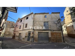 Casa adosada  Calle mayor de abajo. Venta de casa adosada en ceheg�n