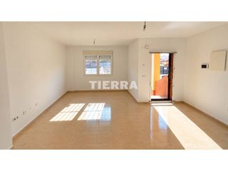 Casa adosada  Calle ats pepe alarcon. Venta de townhouse en los alc�zares