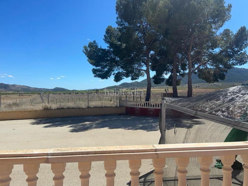 Foto 3210fcb4-c60b-40b6-8000-c17842776fca. Edificio en cv-83 9 en Monòver