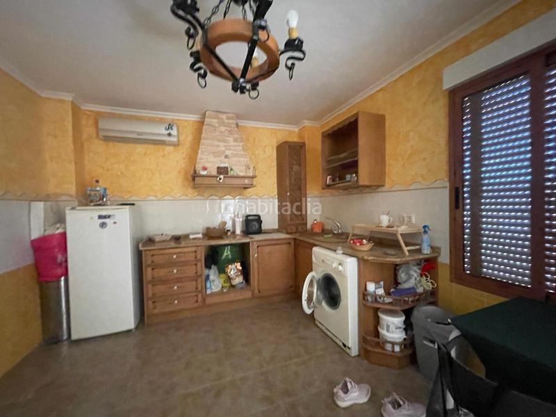 Foto ff24144e-8046-4529-98a8-00b034f0ab72. Edificio en cv-83 9 en Monòver