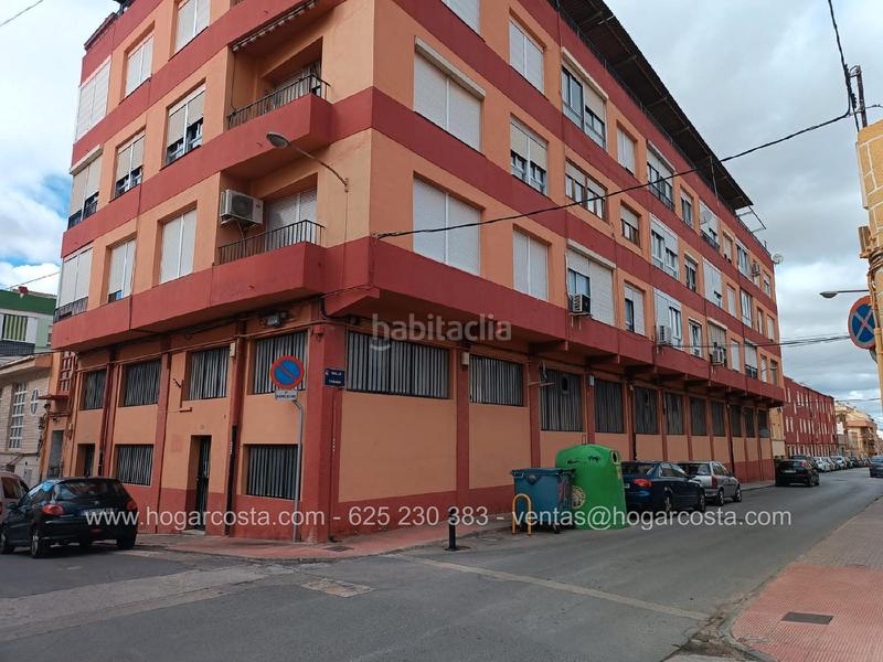 Foto 93973cf7-0ab0-4dc0-8ec1-fa3647d98af9. Local comercial en calle san bartolomé 20 local en Villena