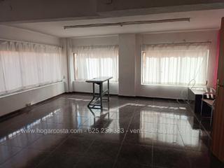 Local Comercial en Calle san bartolom 20. Local en villena