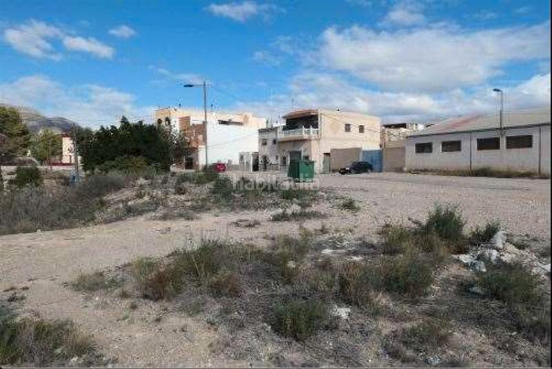 Foto dc027d91-2a83-424e-8879-4ad6d36fad0d. Terreno residenziale in carrer violi 10 in Crevillente