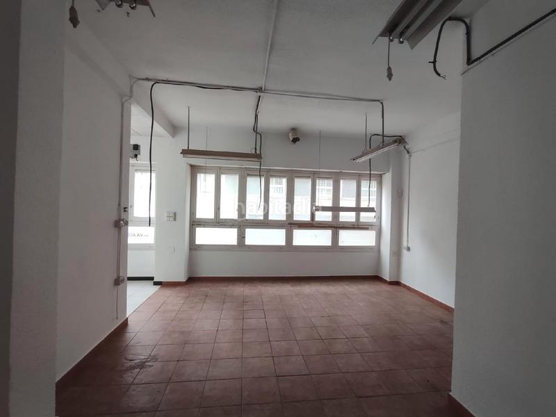 Foto a5d2fa30-93b0-4211-a7cc-c4e5fd90a379. Local commercial dans carreró de la bassa 2 dans Petrer