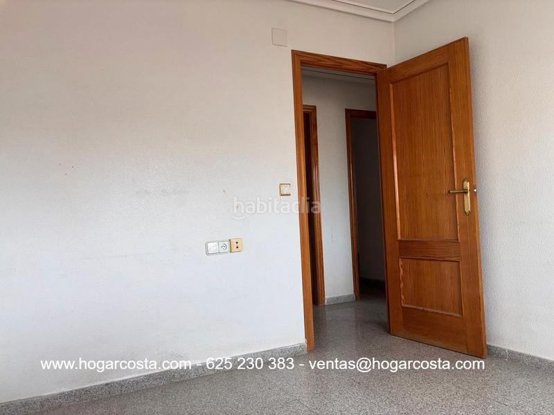 Foto 6956795a-2b5c-4a83-be25-826b6b8994c0. Flat in carrer verge de la salut 42 in Crevillente