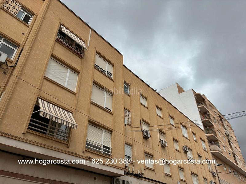 Foto 8ed9e60f-bf16-400f-b2e4-ec53a7ca632c. Flat in carrer verge de la salut 42 in Crevillente