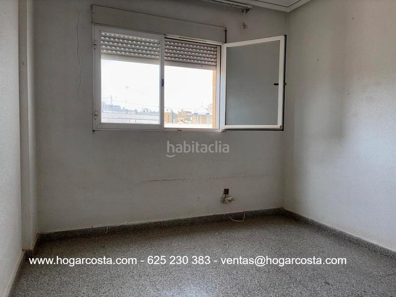 Foto e42418e7-61d6-4b3a-9b86-d03d0628e166. Flat in carrer verge de la salut 42 in Crevillente
