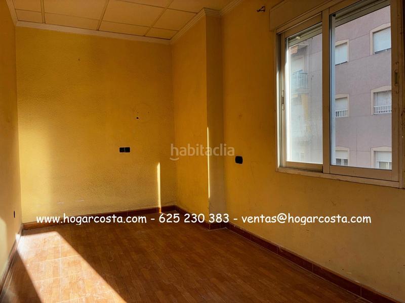 Foto 7b167bcd-c1b9-454b-9ad9-4126ac519a5e. Pis a carrer alfredo sánchez torres 68 a San Crispín Elche / Elx