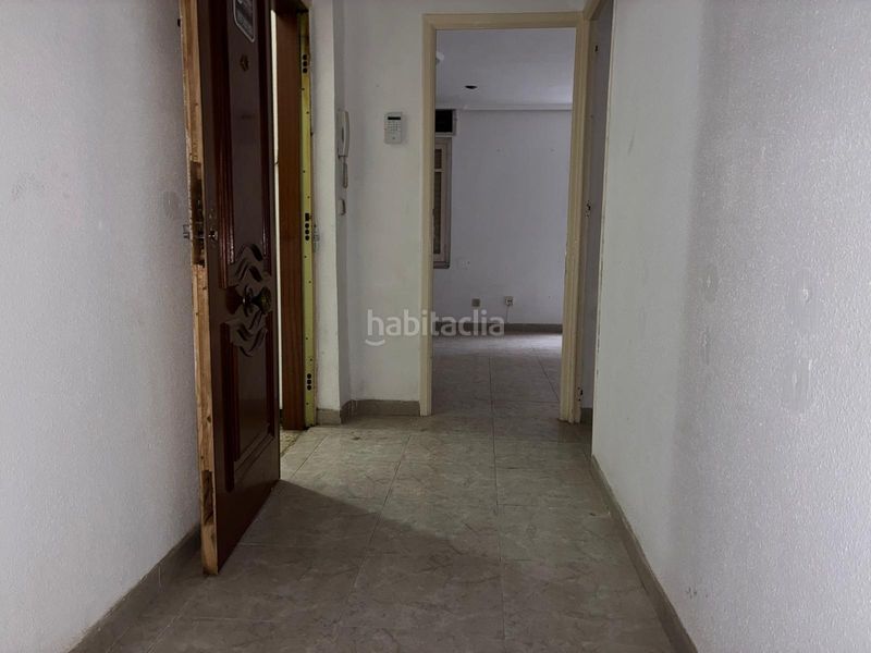 Foto 8784eed9-1732-4614-aa32-241ac24db3d3. Pis a calle olegario domarco seller 89 a Carrús Este Elche / Elx