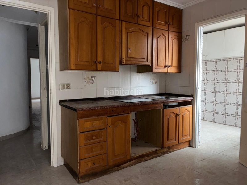 Foto c7b245c0-1504-4f3c-9857-8591b9646493. Pis a calle olegario domarco seller 89 a Carrús Este Elche / Elx