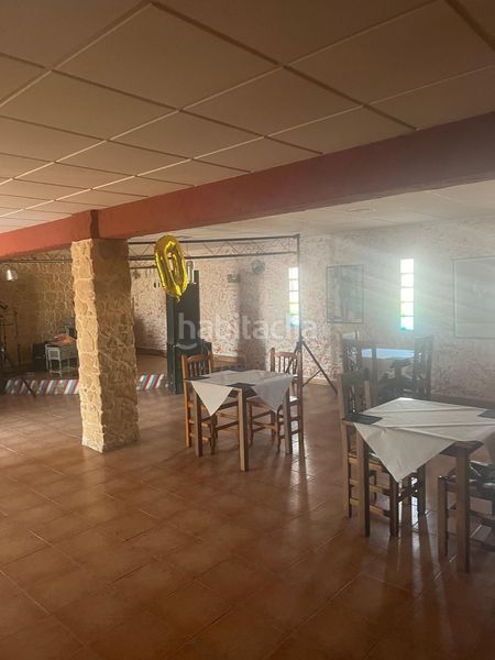 Foto 00ab8fb2-ecbb-4b03-b7ff-a07370fc0137. Edifici a manya el 22 a Monòver