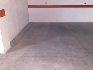 Aparcament cotxe a Calle de murillo 11. Plaza de parking en petrer