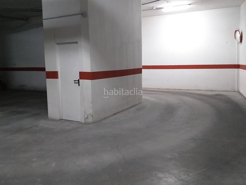 Foto 3fadbb18-26e5-424e-a166-12a1c56d0b11. Aparcament cotxe a calle de murillo 11 a Petrer