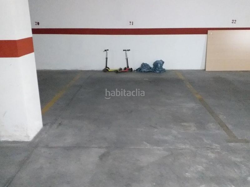 Foto 802a431a-f2d1-4905-8797-5b98e4470273. Aparcament cotxe a calle de murillo 11 a Petrer