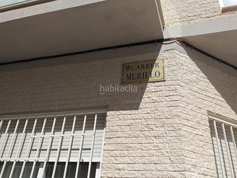 Foto c77efe73-ec8f-4258-836b-1e1a61a733e5. Aparcament cotxe a calle de murillo 11 a Petrer