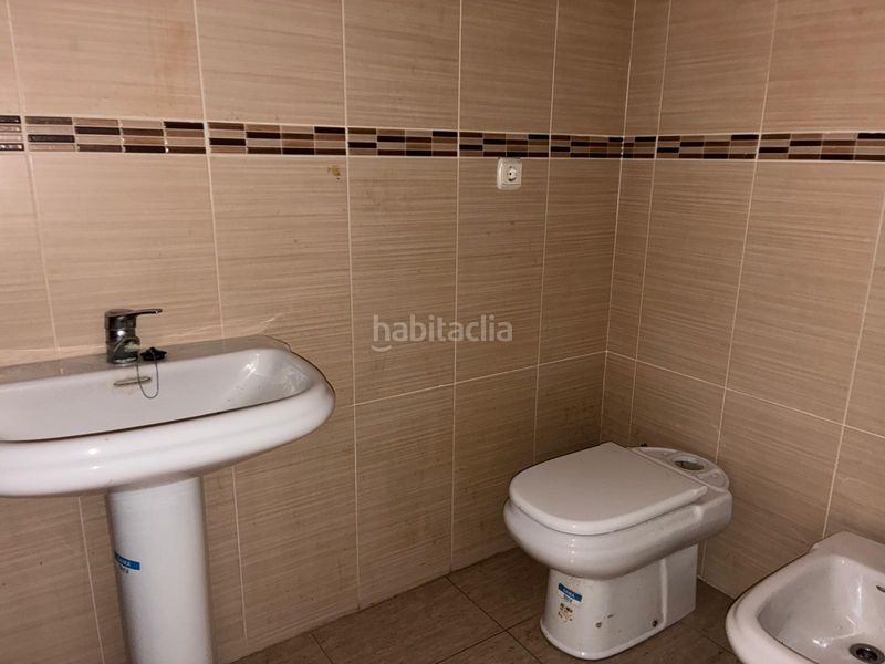 Foto 7be21af5-cb7f-4c91-b6f8-8f4f509a7ab4. Pis a jumilla 27 a Pinoso